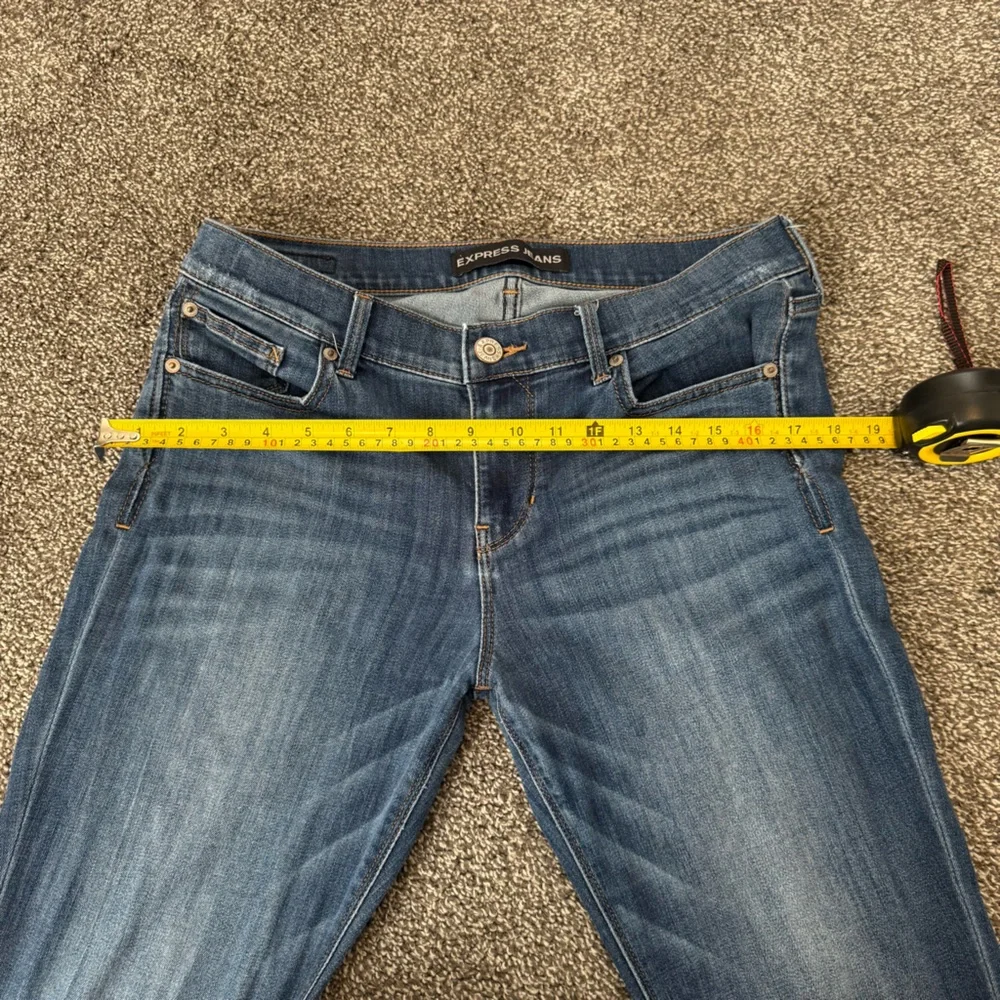 Express Jeans - Picture 7 of 8